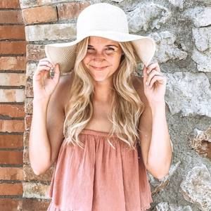 Meet your Posher, Jenna